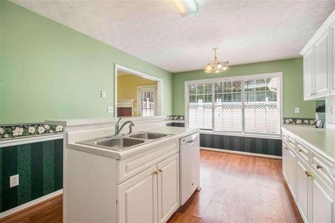275 Forest Brook Dr, Covington, GA 30016 photo 8