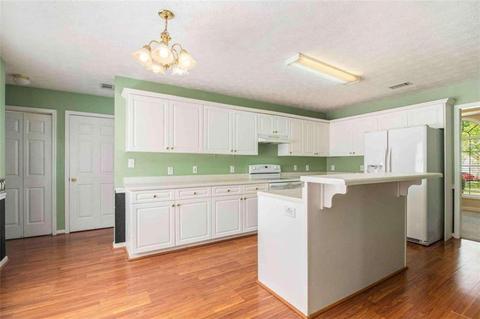 275 Forest Brook Dr, Covington, GA 30016 photo 5