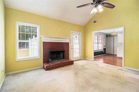 275 Forest Brook Dr, Covington, GA 30016 photo 3