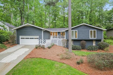 1471 Waterford Ct, Marietta, GA 30068