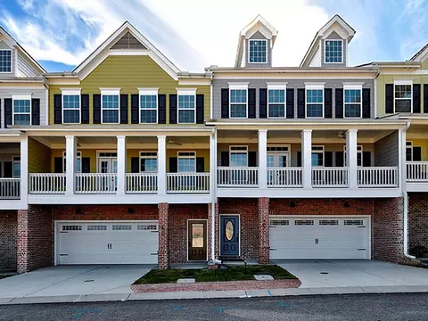 407 Inglenook Walk SE, Marietta, GA 30060