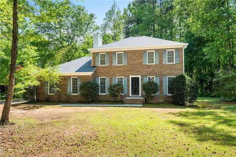 2684 Ashley Cir, Jonesboro, GA 30236