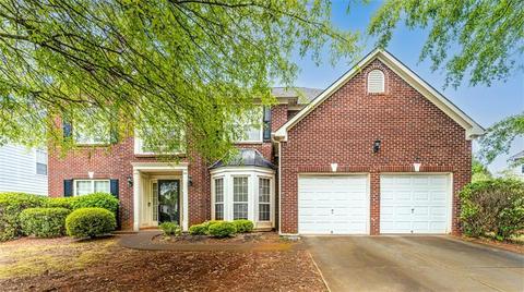 2721 Autumn View Dr, Lawrenceville, GA 30044