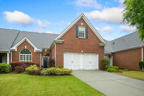 5320 Villa Lake Ct, Suwanee, GA 30024