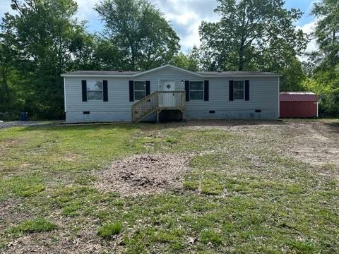 99 Applewood Ln, Chatsworth, GA 30705