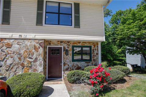 2513 Hidden Cove Ct #D, Gainesville, GA 30501