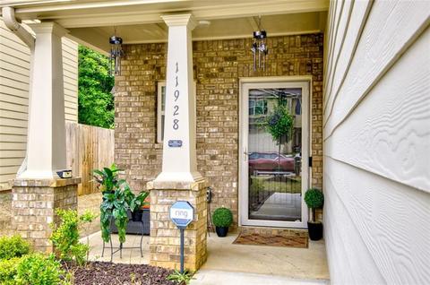 11928 Lovejoy Xing, Hampton, GA 30228 photo 4