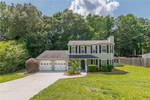 527 Sherwood Oaks Rd, Stone Mountain, GA 30087