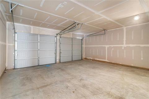 1068 Bluecoat Cir, Hampton, GA 30228 photo 24