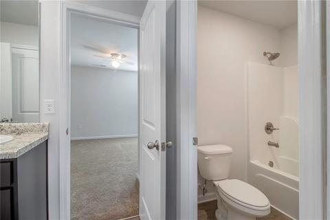 1068 Bluecoat Cir, Hampton, GA 30228 photo 21