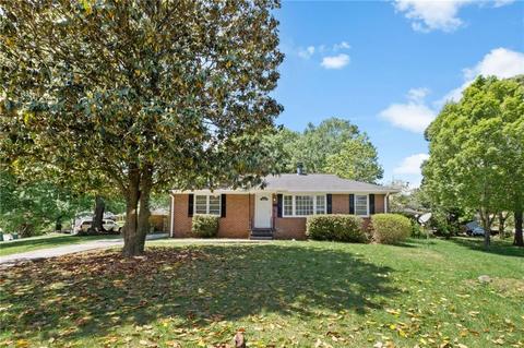 571 Benmac Rd SE, Smyrna, GA 30080