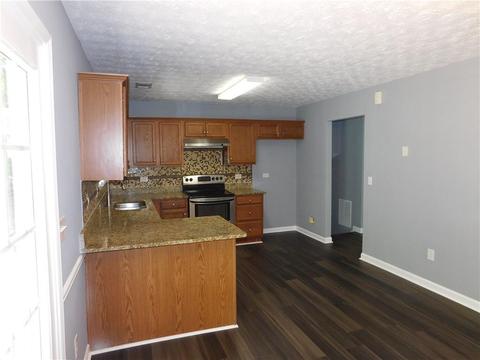1059 Octavia Ct, Winder, GA 30680 photo 3