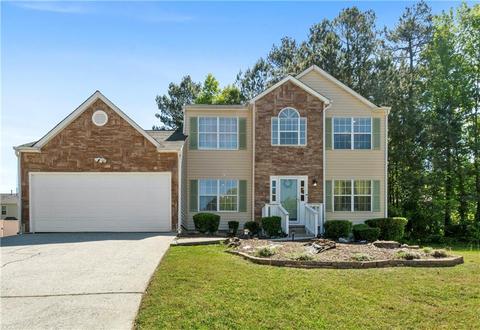 125 Old Surrey Ct, Atlanta, GA 30349