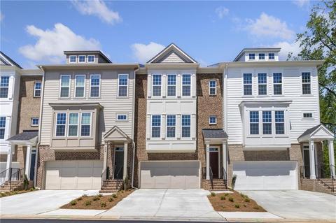 944 Thrope Ln, Buford, GA 30518