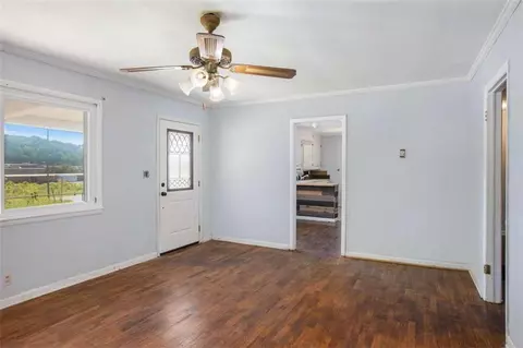 106 NW Woodland Cir NW, Calhoun, GA 30701