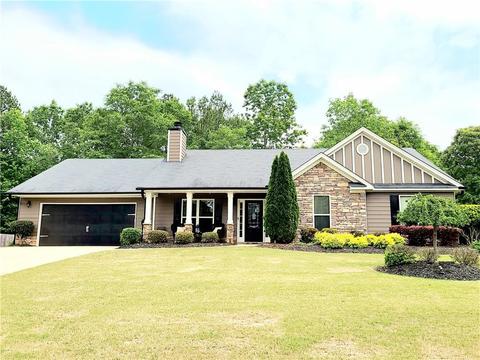 1757 Satilla Dr, Winder, GA 30680