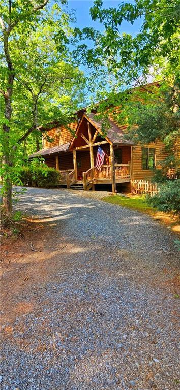 10 Malory Cir, Ellijay, GA 30540