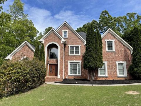 6035 Eagle Close, Sugar Hill, GA 30518