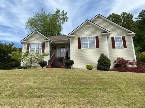 140 Dare Ln, Dallas, GA 30157