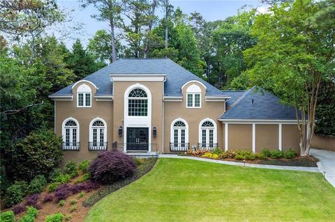 255 Landfall Rd, Atlanta, GA 30328