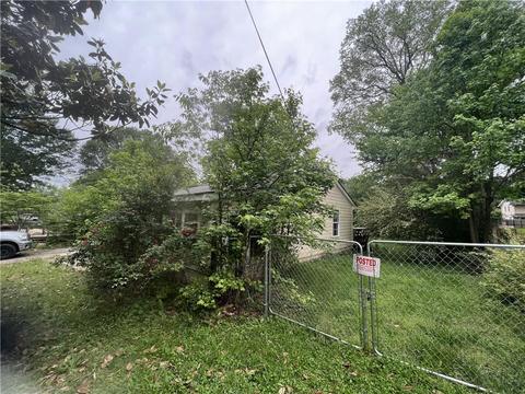1178 Goldsmith Rd, Stone Mountain, GA 30083