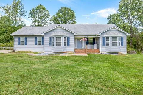 209 Cook St, Alto, GA 30510