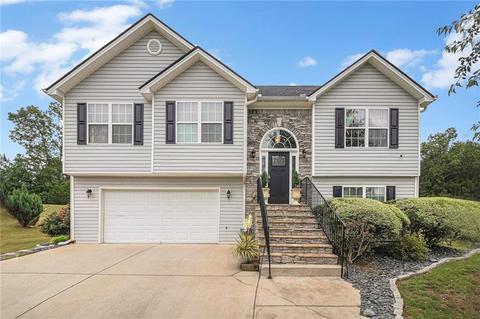 65 Cliff View Dr, Covington, GA 30016