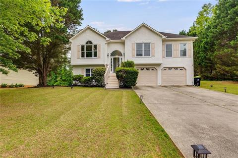 84 Camden Woods Dr, Dallas, GA 30157