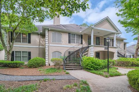 203 Peachtree Forest Dr, Peachtree Corners, GA 30092