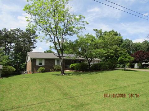 50 Fair Oaks Dr SE, Conyers, GA 30094