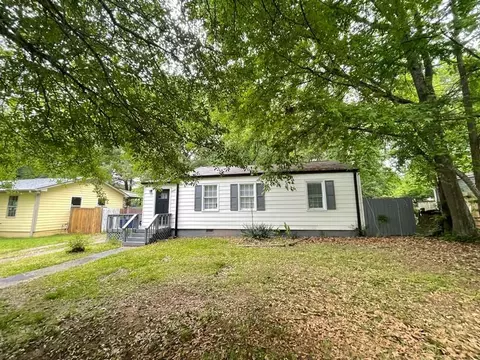 5041 Sargent St, Forest Park, GA 30297