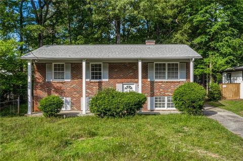 6052 Pineside Dr, Atlanta, GA 30349