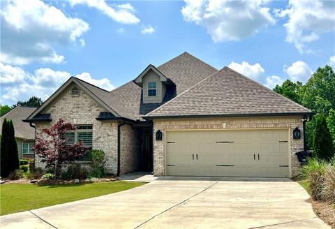 119 Willowbrook Dr SE, Calhoun, GA 30701
