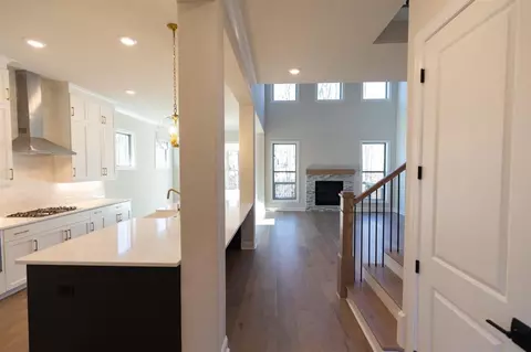 4576 Molder Dr, Buford, GA 30518 photo 6