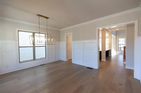 4576 Molder Dr, Buford, GA 30518 photo 3