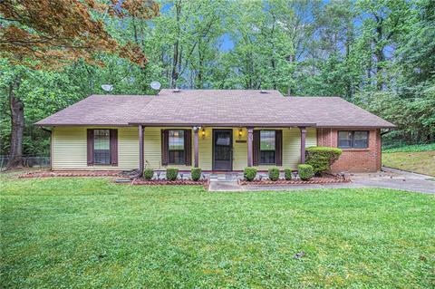 5790 Taffeta Ct, Lithonia, GA 30058