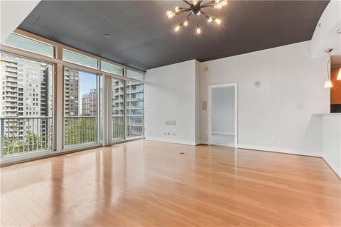950 W Peachtree St NW #1014, Atlanta, GA 30309