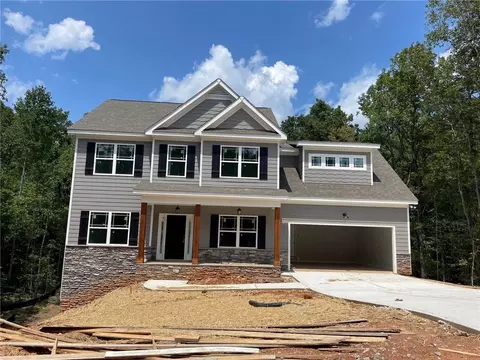 8320 Calloway Club Dr, Cumming, GA 30028