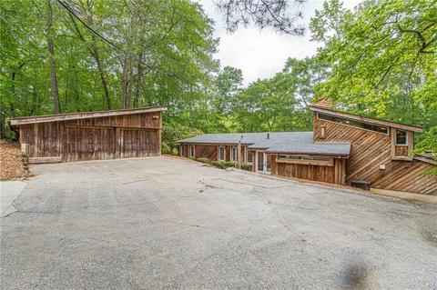2193 River Acres Ct, Lithonia, GA 30058