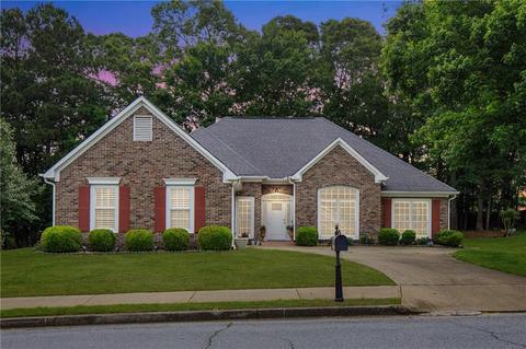 3145 Goldmist Dr, Buford, GA 30519