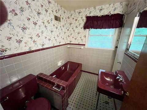 34 E Williams St, Winder, GA 30680 photo 17