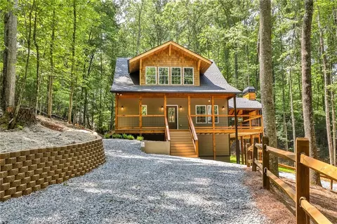 321 Parnell Dr, Ellijay, GA 30540