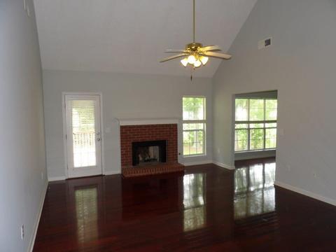 30 Brandon Dr, Covington, GA 30016 photo 4