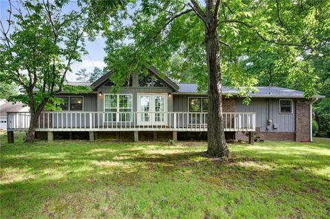 106 Keisha Ln, Calhoun, GA 30701