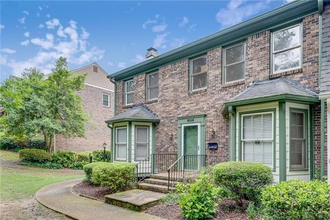 1562 Brianwood Rd, Decatur, GA 30033