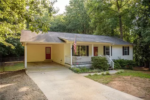 1062 Keller Rd, Mount Airy, GA 30563