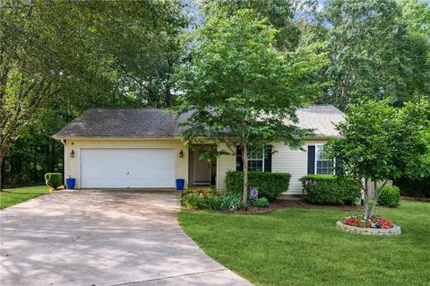 35 Lost Creek Cir, Dawsonville, GA 30534