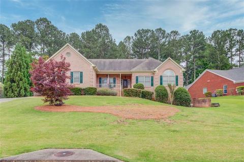 1614 Beaver Creek Ln, Snellville, GA 30078