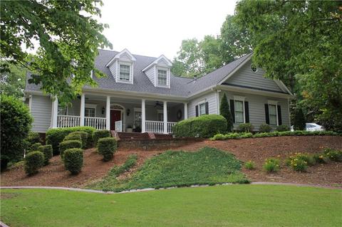 4536 Warwick Glen Pl, Flowery Branch, GA 30542