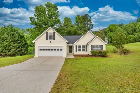 1413 Flanagan Mill Dr, Auburn, GA 30011